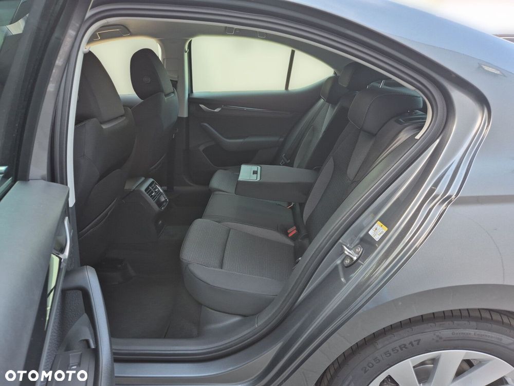 Skoda Octavia 2.0 TSI Drive Selection 4x4 DSG - 21
