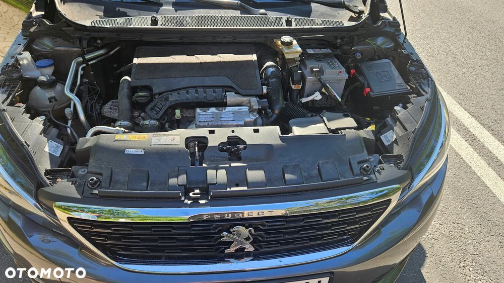Peugeot 308 1.2 PureTech GPF Allure S&S - 8