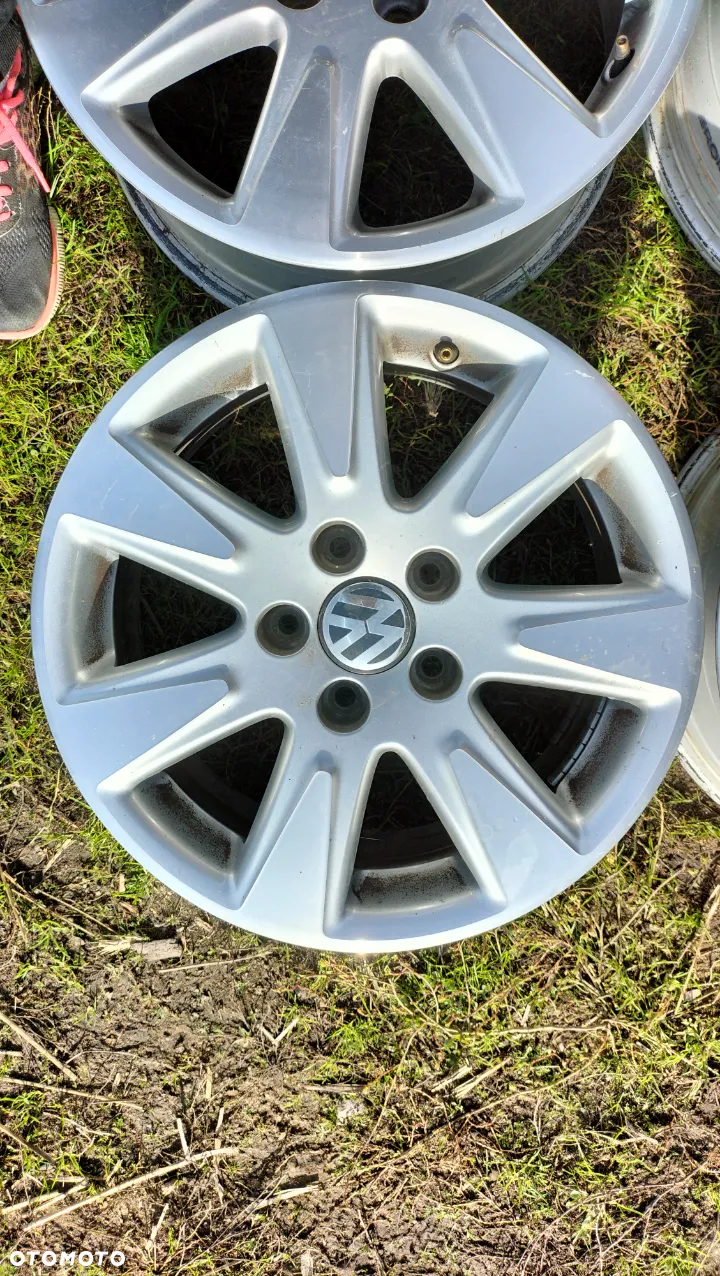VW PASSAT 3C0601025AE FELGI ALUMINIOWE 15" ET45 ORYGINAŁ IDEALNE - 5