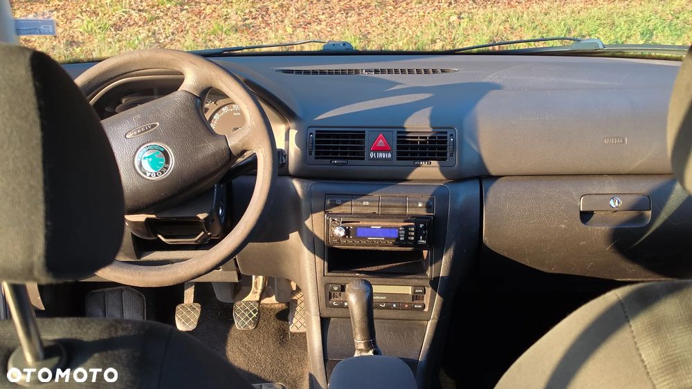 Skoda Octavia 1.9 TDI Tour - 11