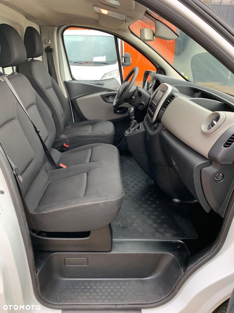 Renault Trafic - 20