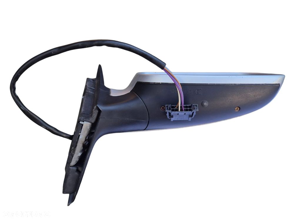 LUSTERKO ELEKTRYCZNE PRAWE 5 PINÓW VW PASSAT B5 FL SREBRNE: LA7W - 11