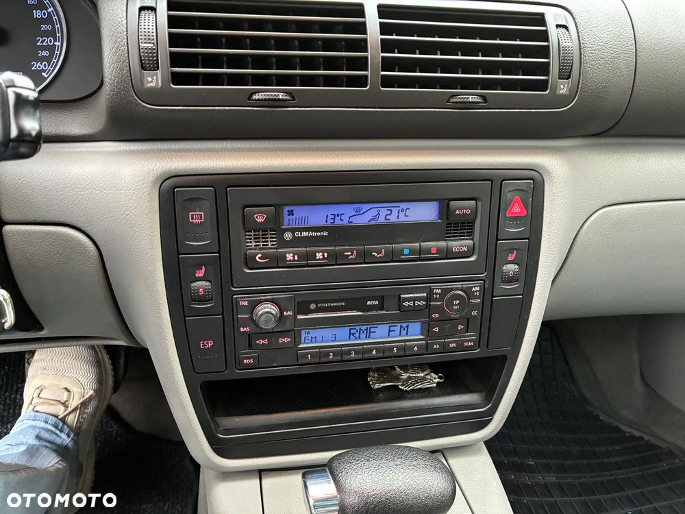 Volkswagen Passat 2.0 Comfortline - 8