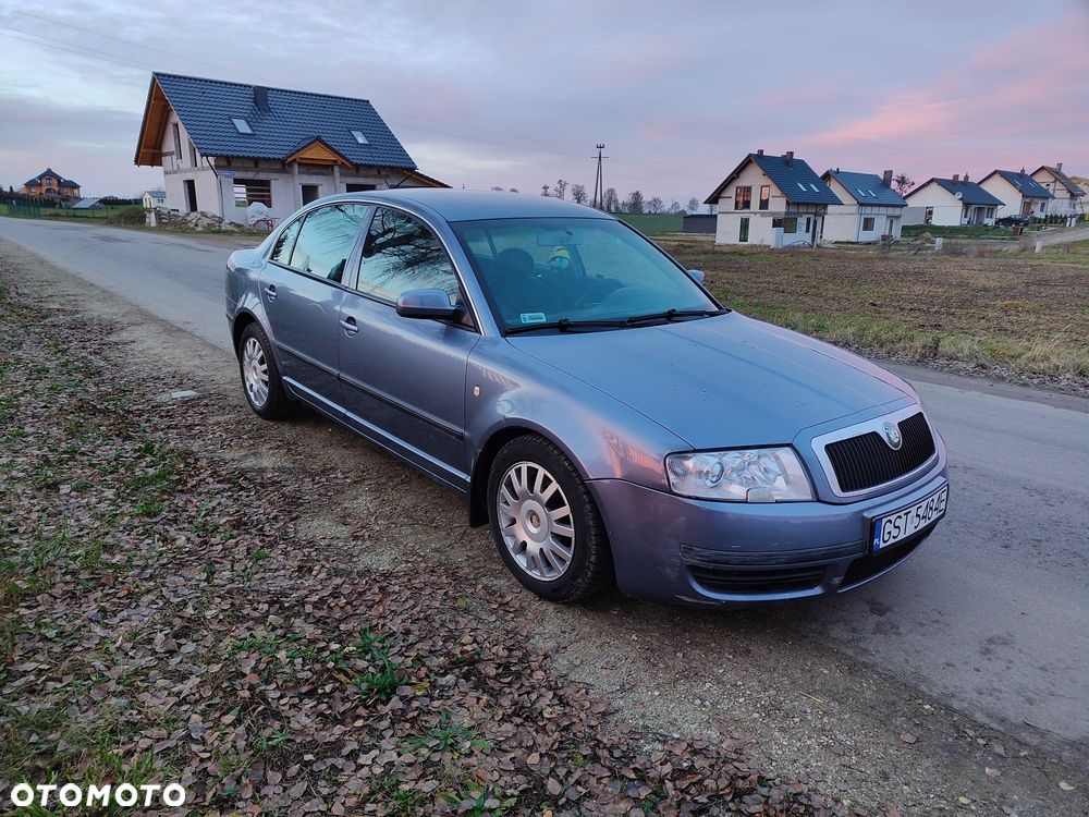 Skoda Superb 1.9 TDI Ambiente - 4