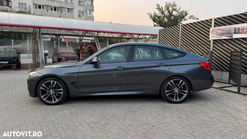 BMW Seria 3 320d xDrive AT - 38