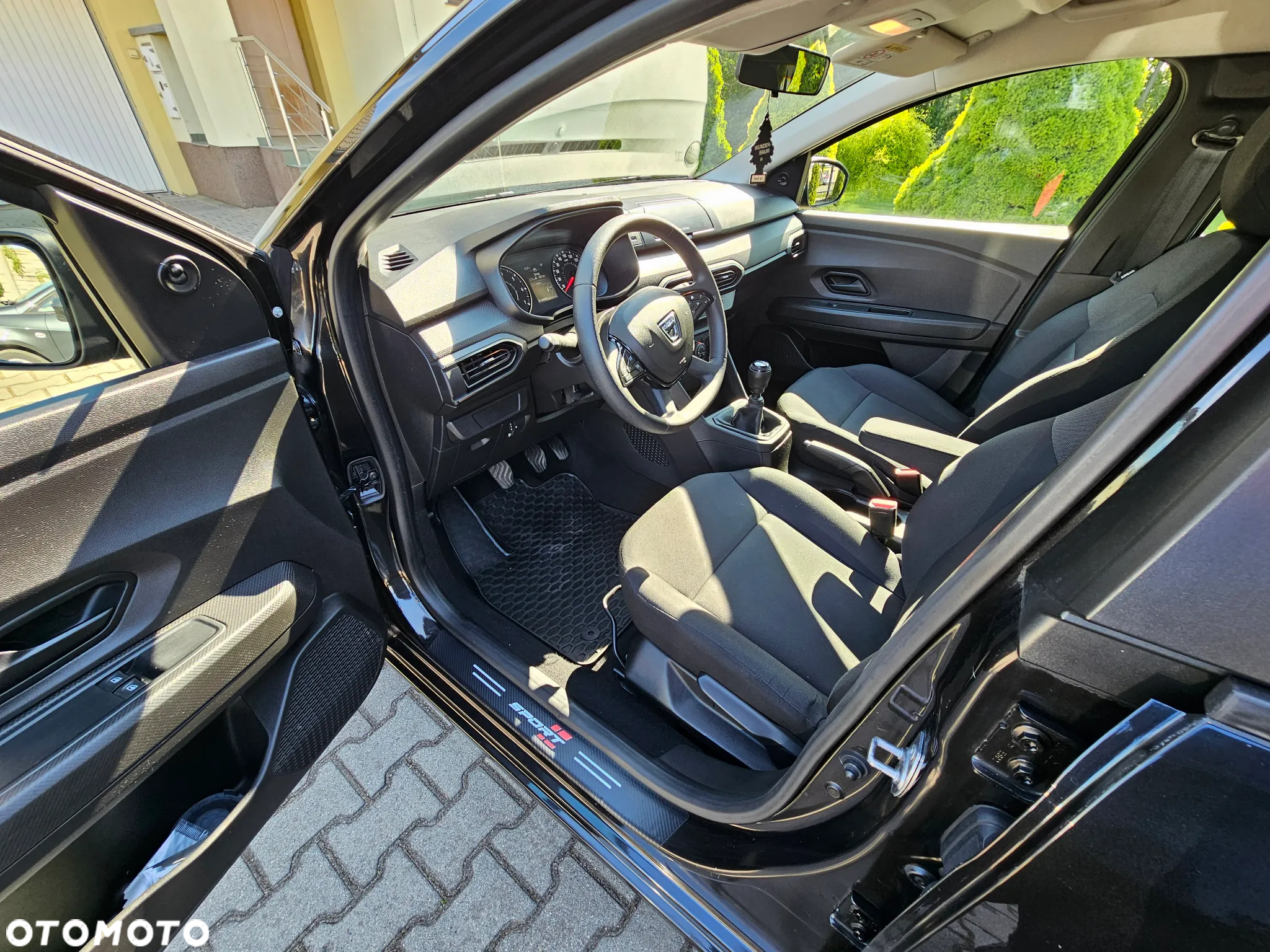 Dacia Sandero SCe 65 Access - 10