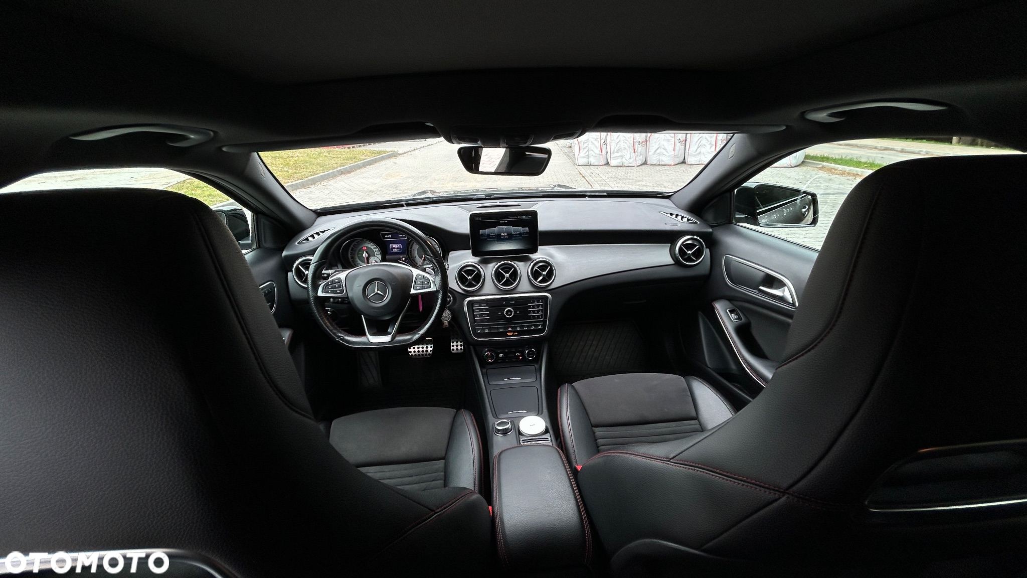 Mercedes-Benz GLA 250 4-Matic - 14