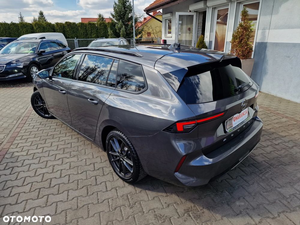 Opel Astra 1.5 D Automatik Elegance - 8