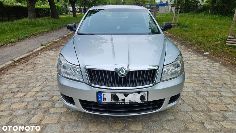 Skoda Octavia 1.4 TSI Ambiente - 2