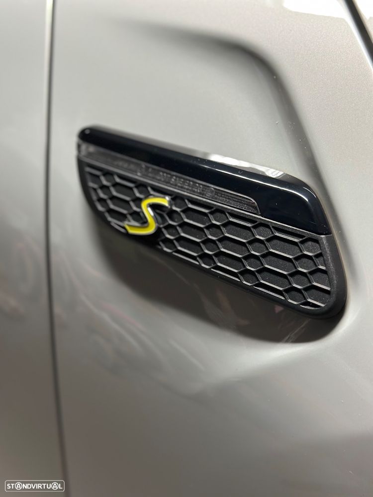 MINI 3 Portas Cooper SE - 31