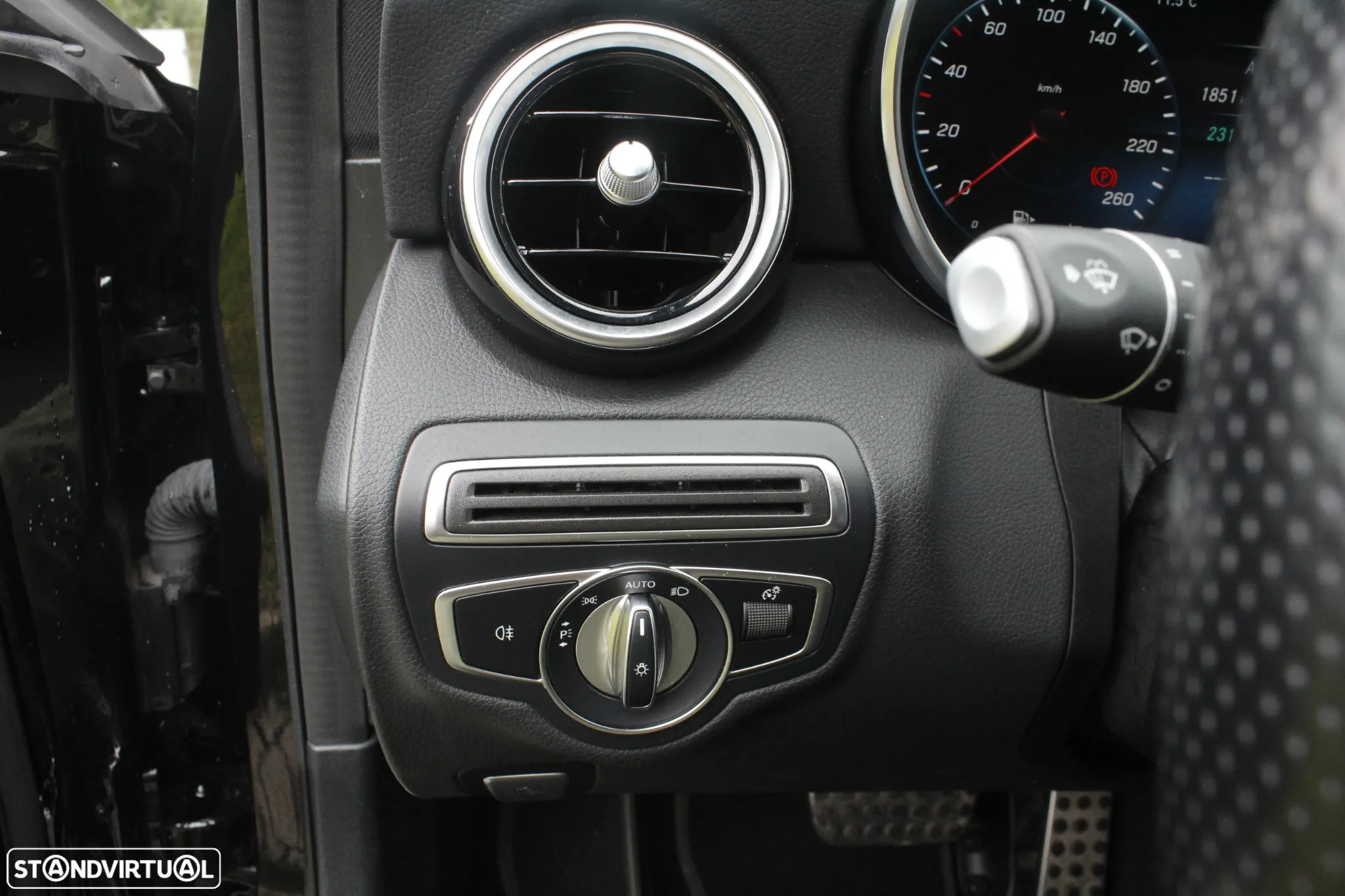 Mercedes-Benz C 300 de AMG Line - 22