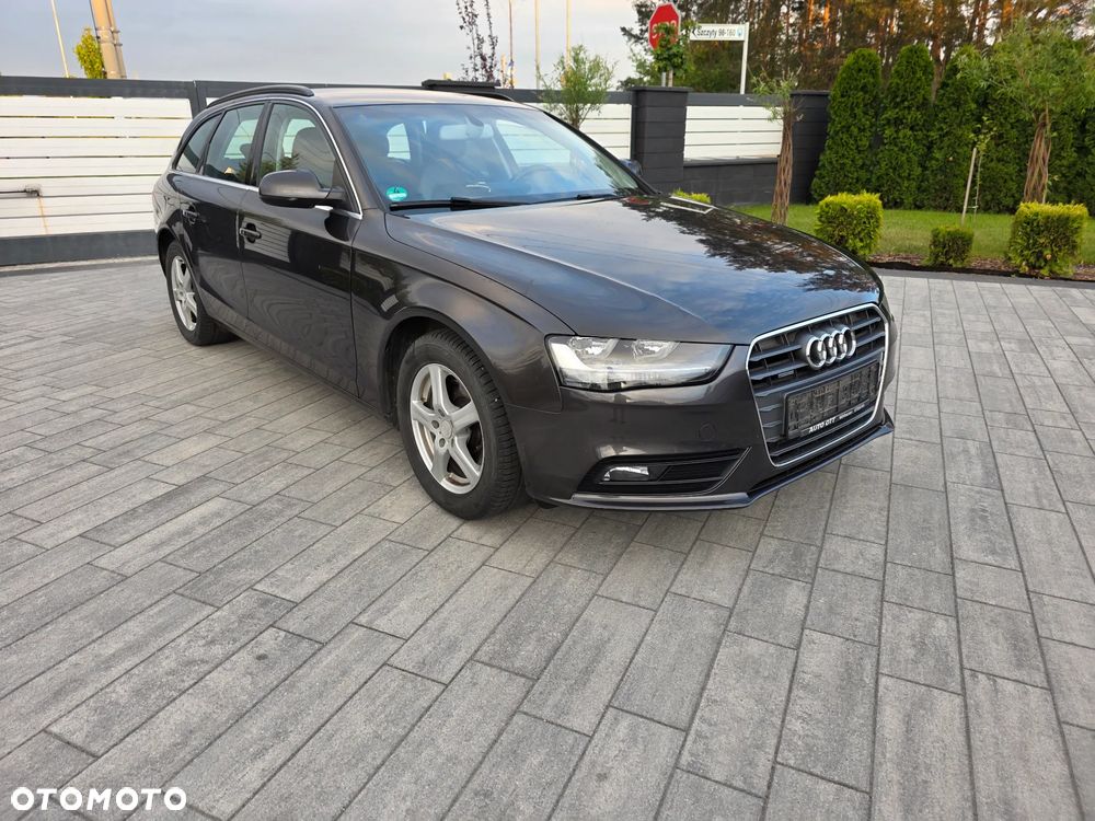 Audi A4 Avant 2.0 TDI DPF quattro S tronic Ambiente - 3