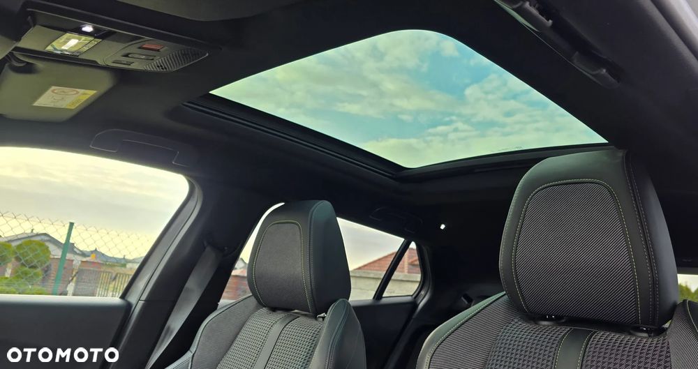 Peugeot 2008 1.5 BlueHDi GT Line S&S - 15