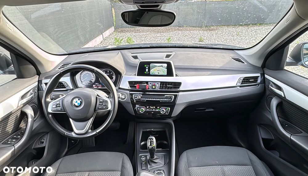 BMW X1 sDrive18d Advantage - 12