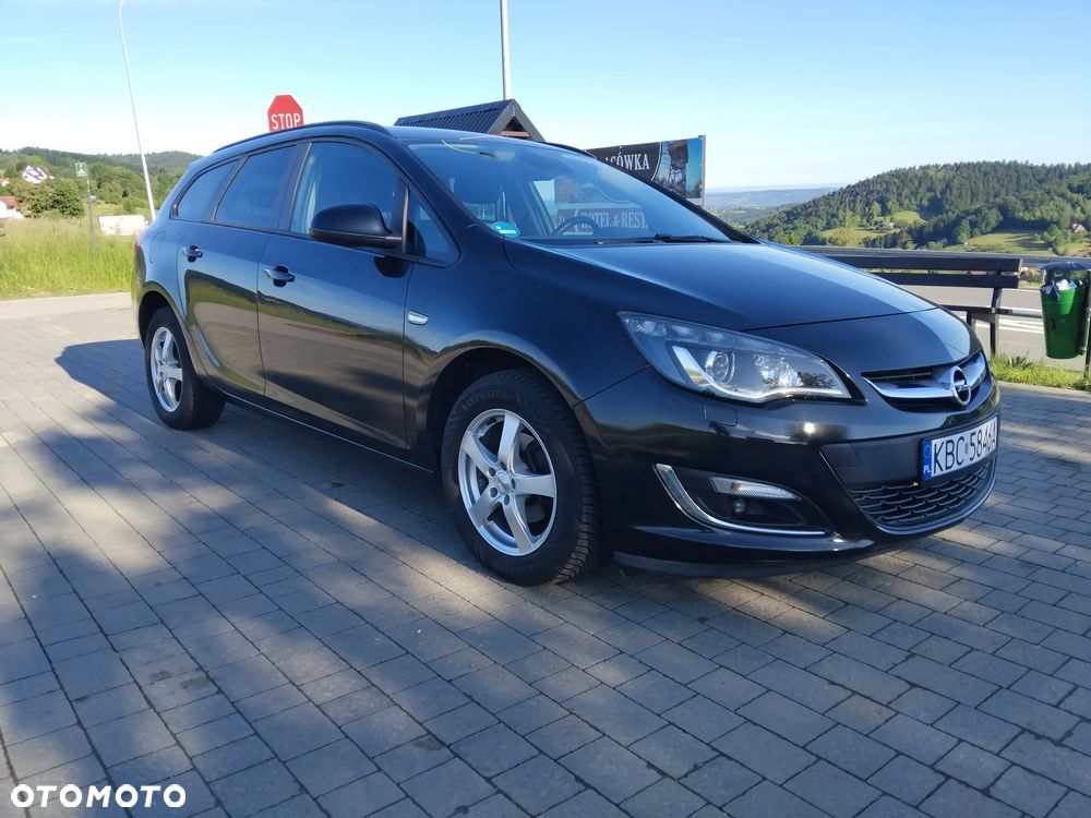 Opel Astra 1.4 Turbo 150 Jahre - 6