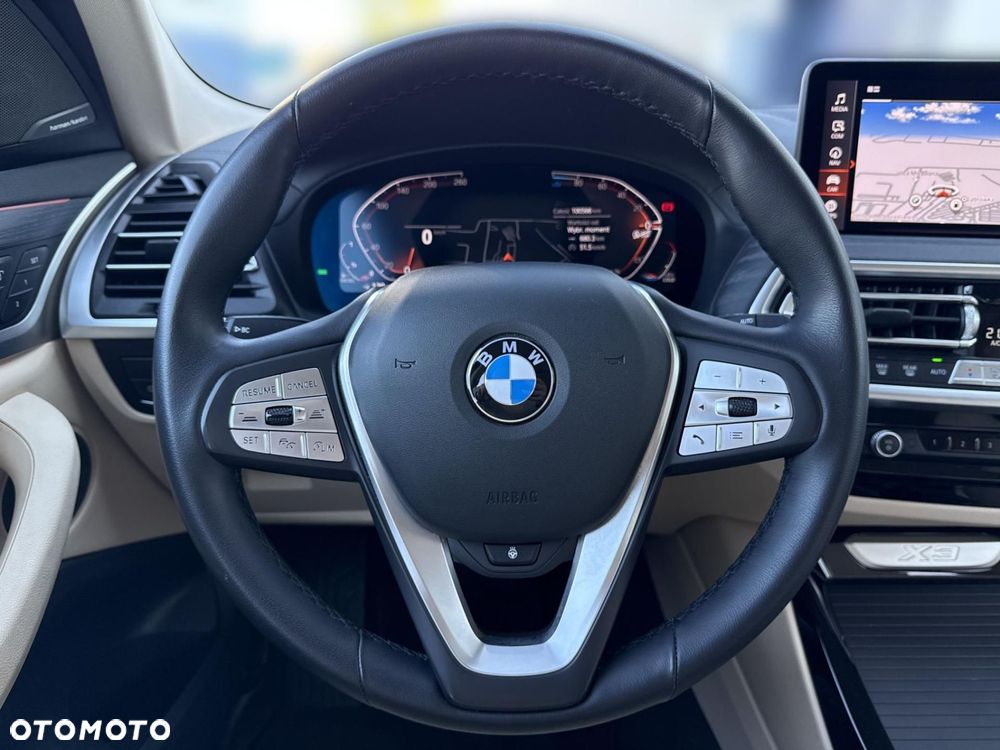 BMW X3 - 32