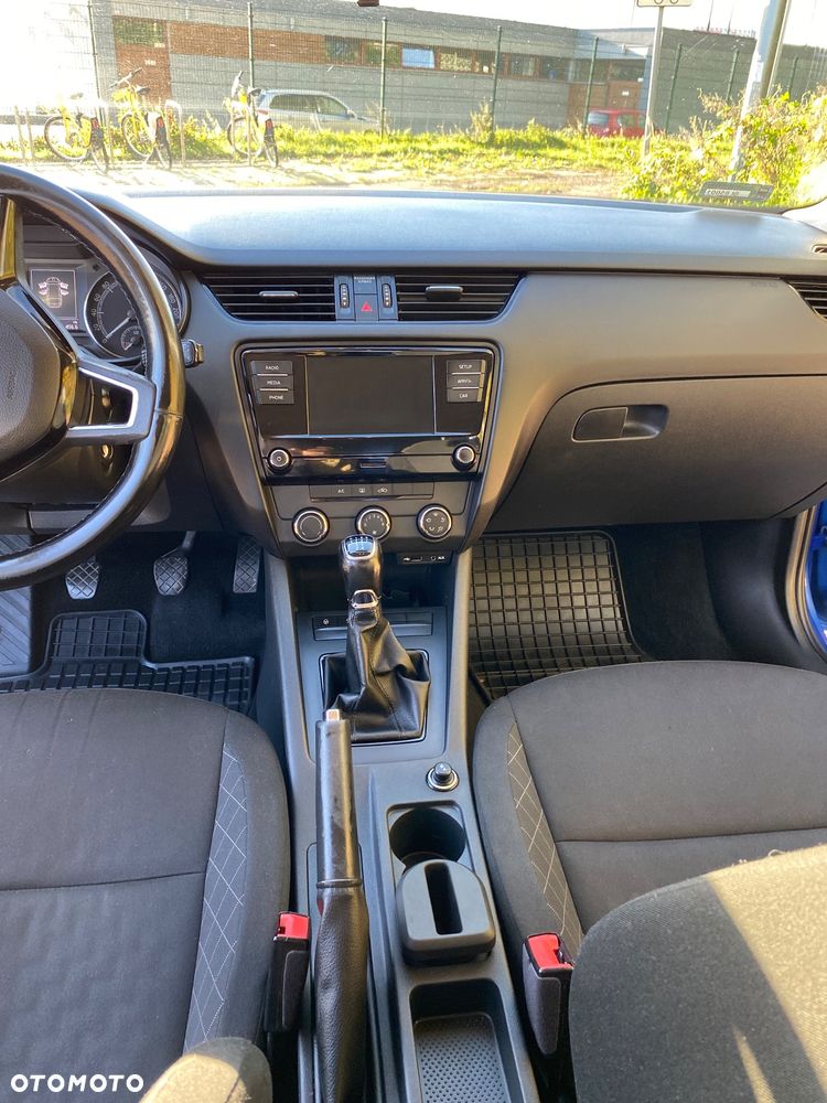 Skoda Octavia 1.6 TDI Active EU6 - 16