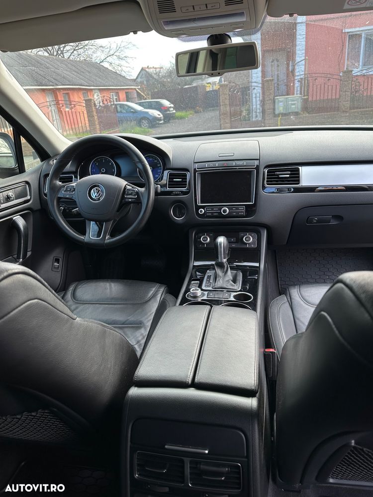 Volkswagen Touareg - 18