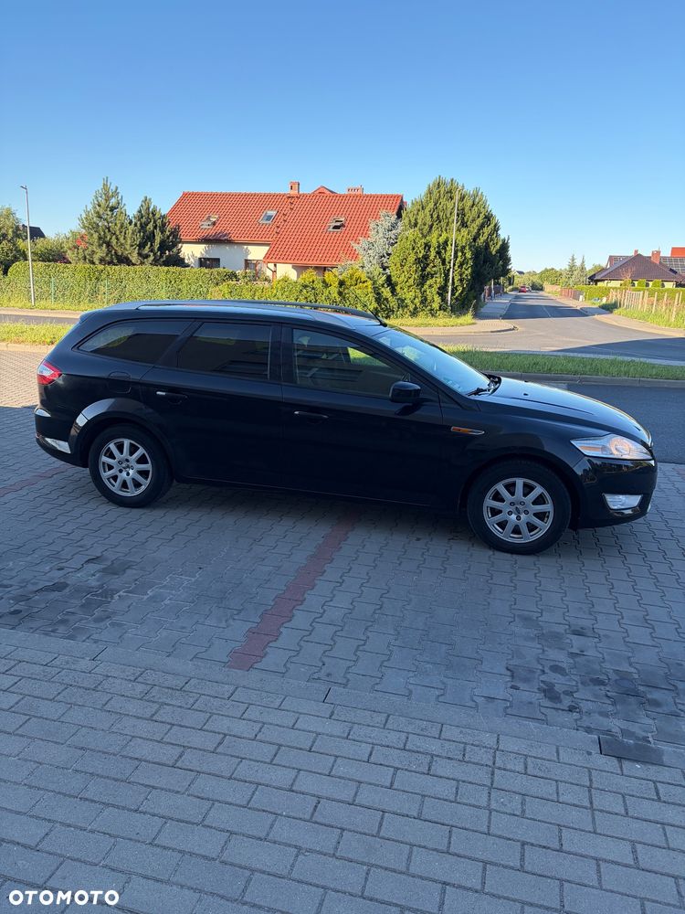 Ford Mondeo 2.0 TDCi Black Magic - 3
