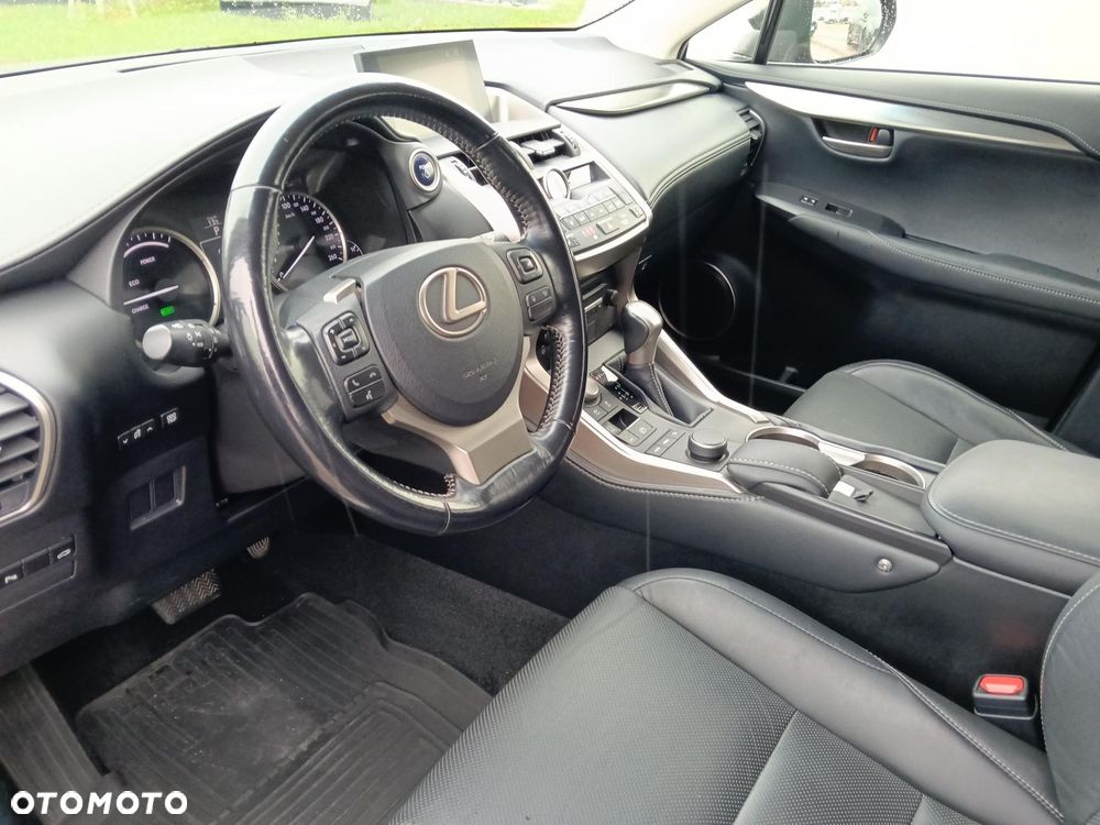 Lexus NX 300h Comfort AWD - 15