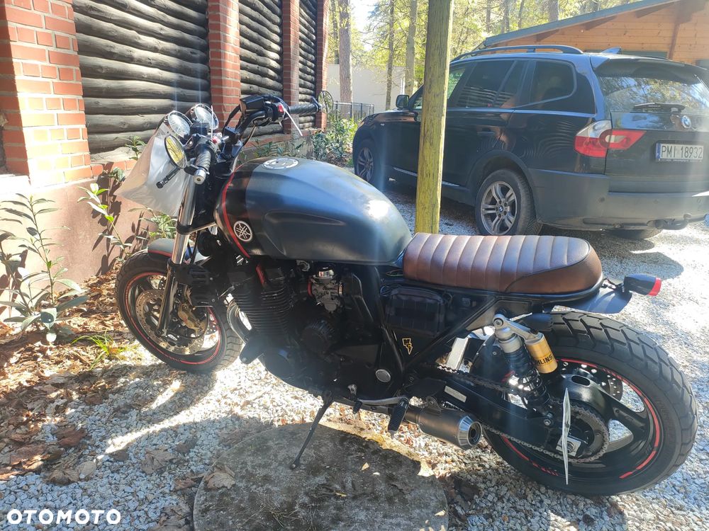 Yamaha XJR - 4