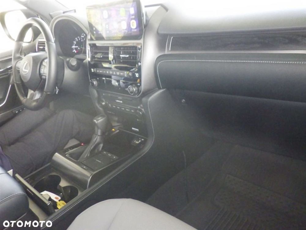 Lexus GX - 5