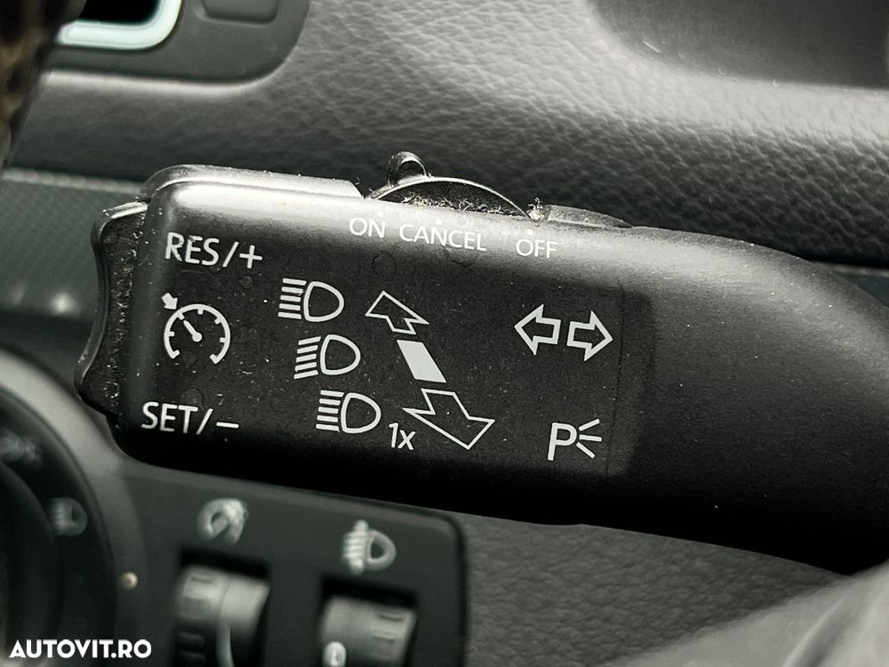 Volkswagen Touran 1.6 TDI DPF MATCH - 27