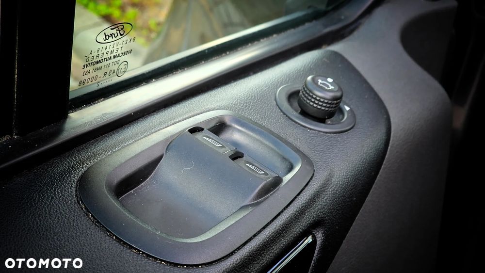 Ford Transit Custom - 19