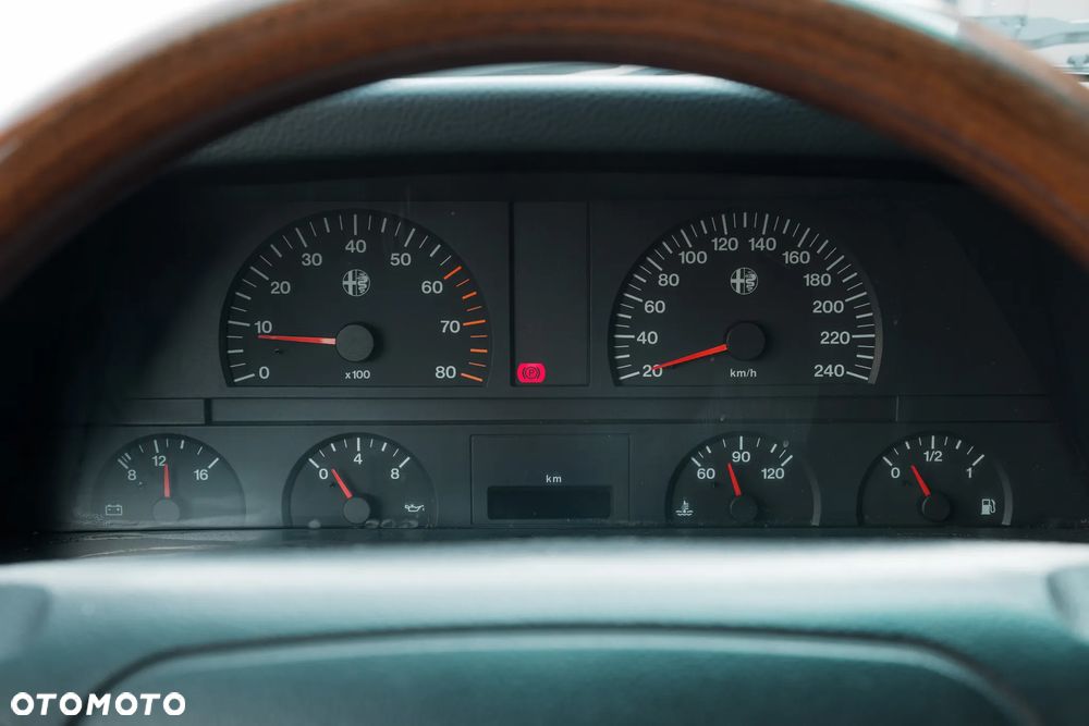 Alfa Romeo 164 - 15
