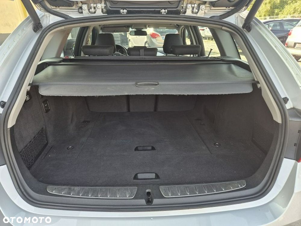 BMW Seria 3 - 18