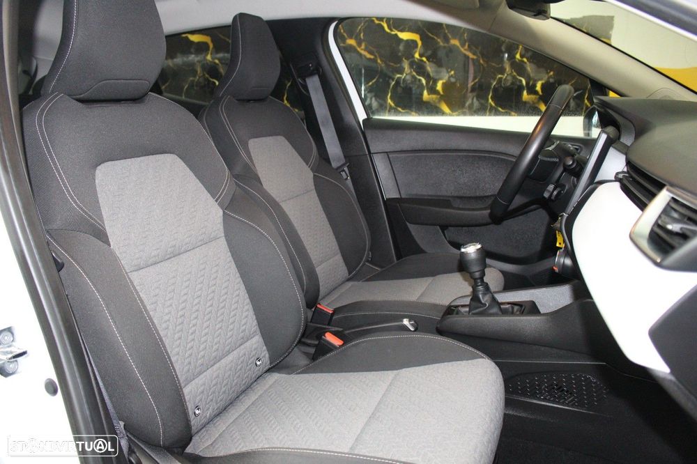 Renault Clio 1.0 TCe Limited Bi-Fuel - 26