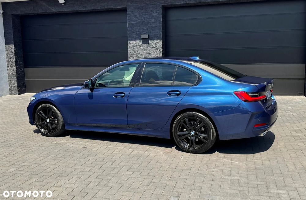 BMW Seria 3 318d MHEV Sport Line - 3
