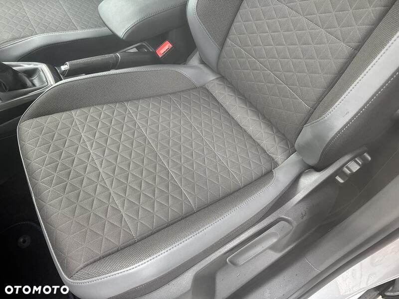 Volkswagen T-Cross 1.5 TSI ACT Style DSG - 17