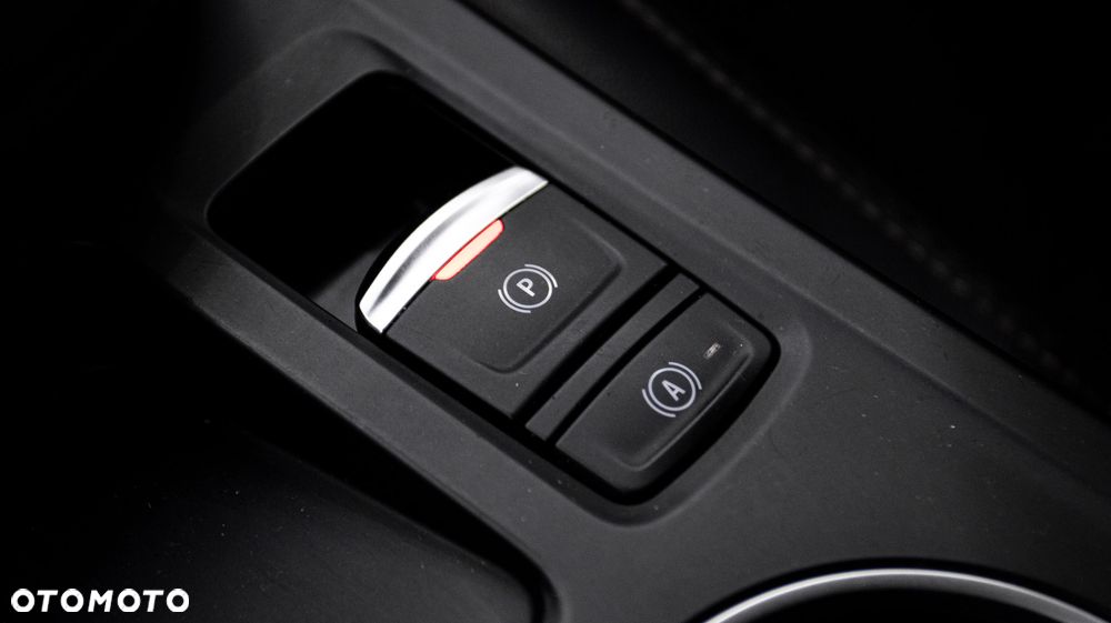 Renault Arkana 1.6 E-TECH Techno MMT - 21