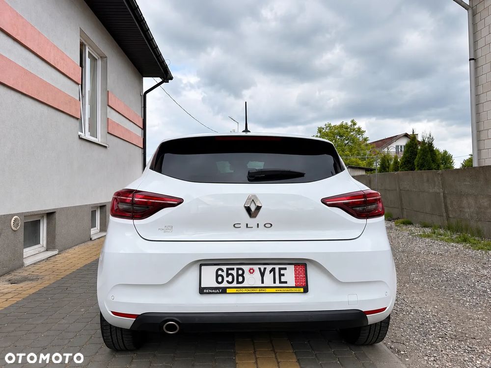 Renault Clio - 15