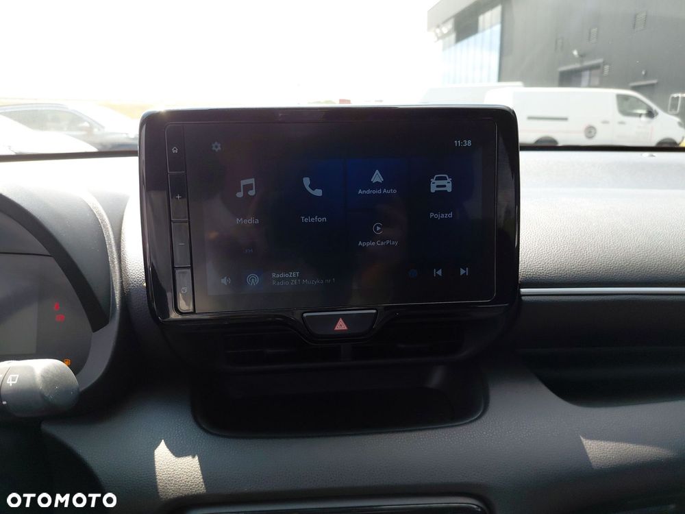 Toyota Yaris Hybrid 1.5 Style - 18