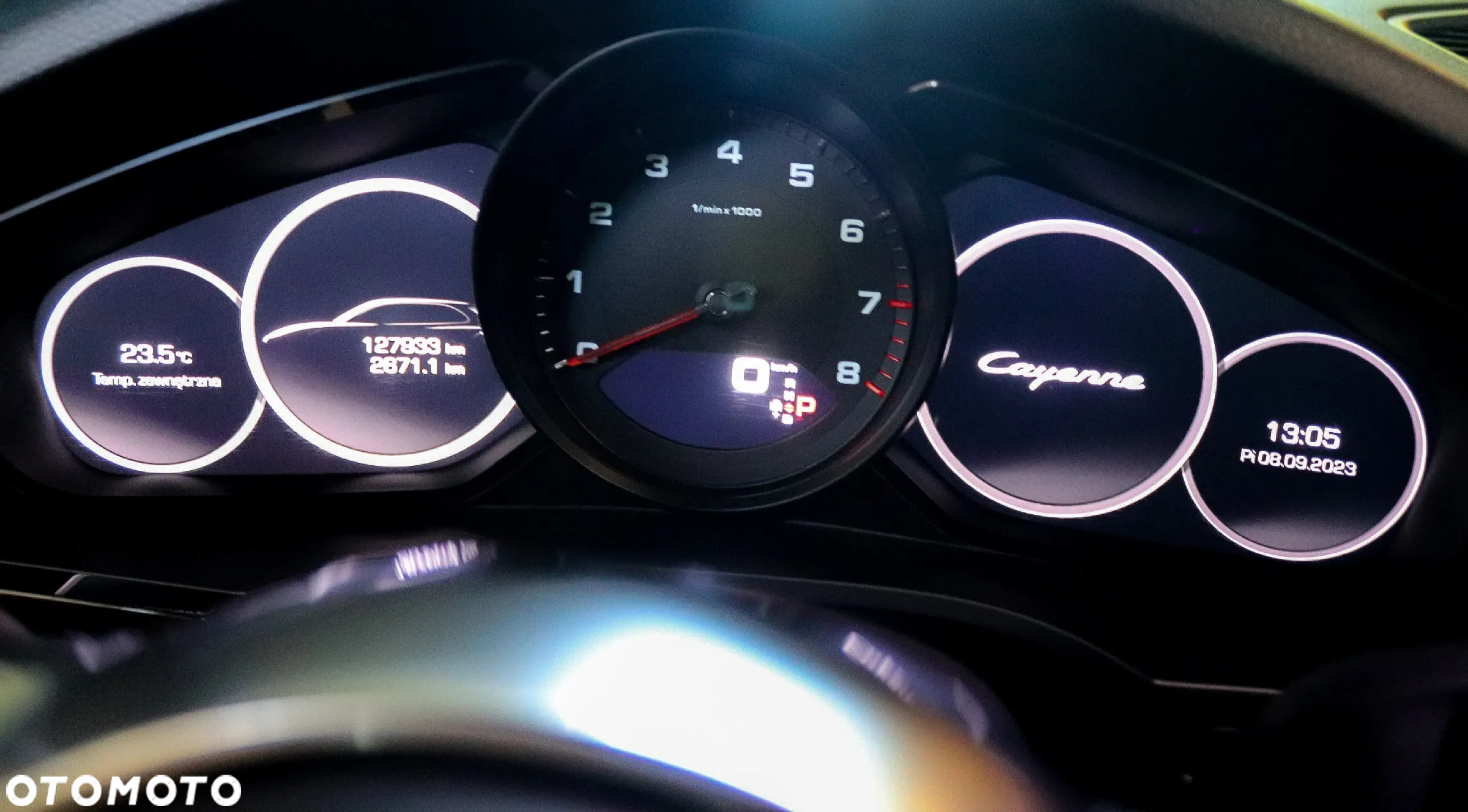 Porsche Cayenne - 9