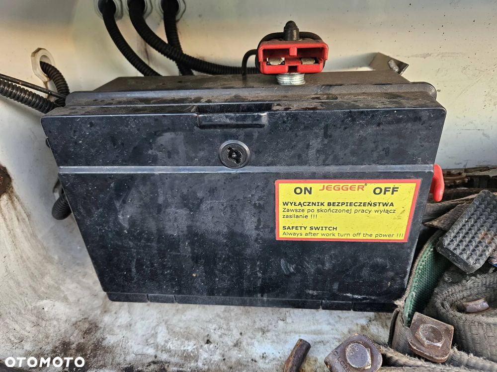 Iveco DAILY 35S18 - 15