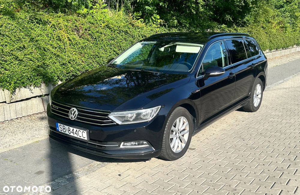 Volkswagen Passat Variant 2.0 TDI SCR 4Motion DSG Comfortline - 2