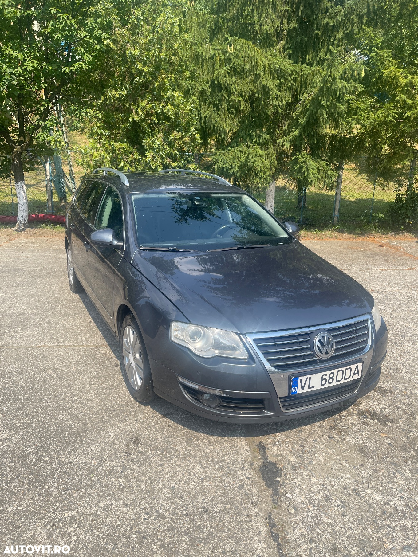 Volkswagen Passat Variant 2.0 TDI DPF DSG Highline - 3