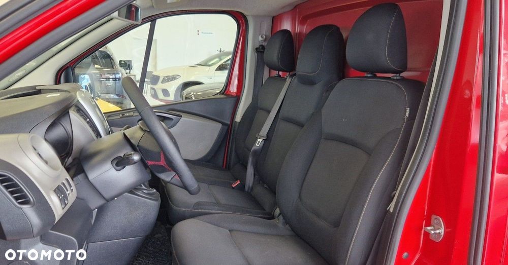Renault Trafic - 16