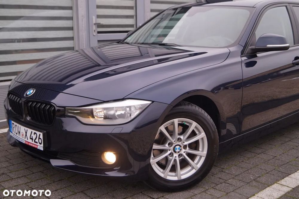BMW Seria 3 318d DPF Edition Exclusive - 8
