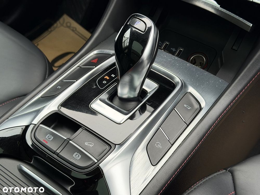 MG EHS 1.5T-GDI Luxury - 11