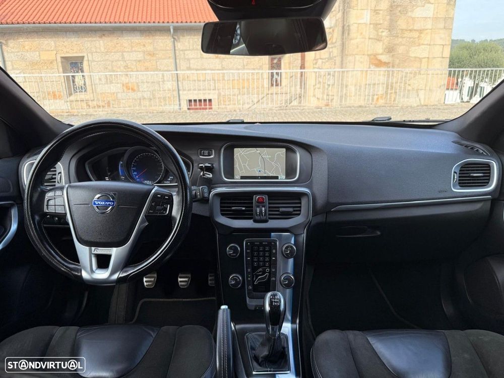 Volvo V40 1.6 D2 R-Design - 19