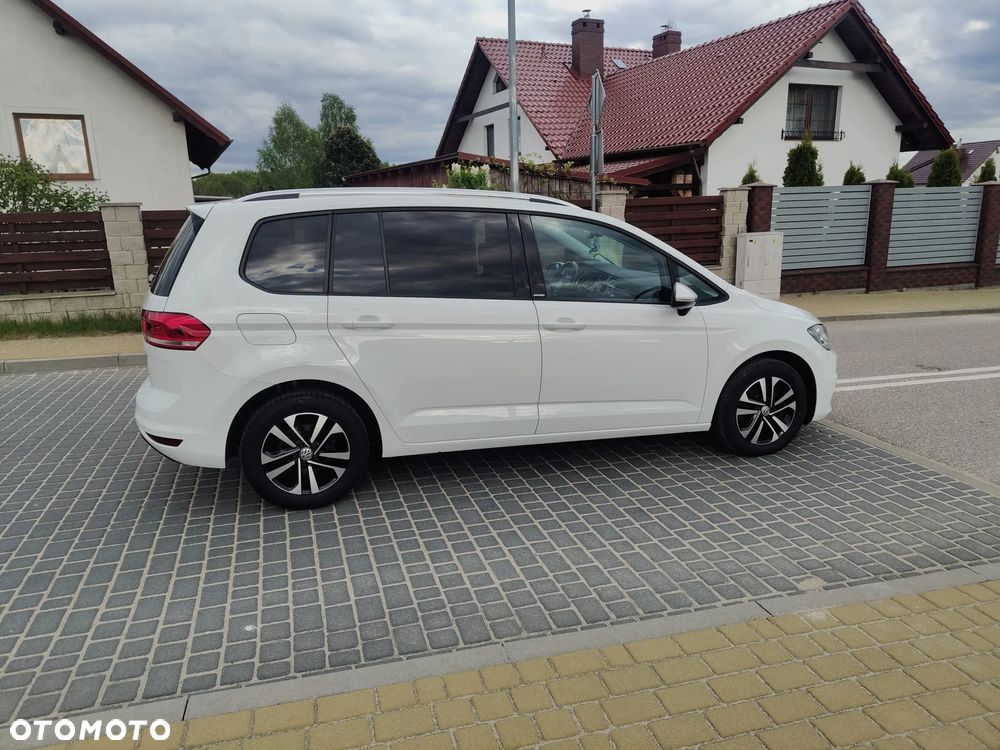 Volkswagen Touran 2.0 TDI SCR UNITED - 13