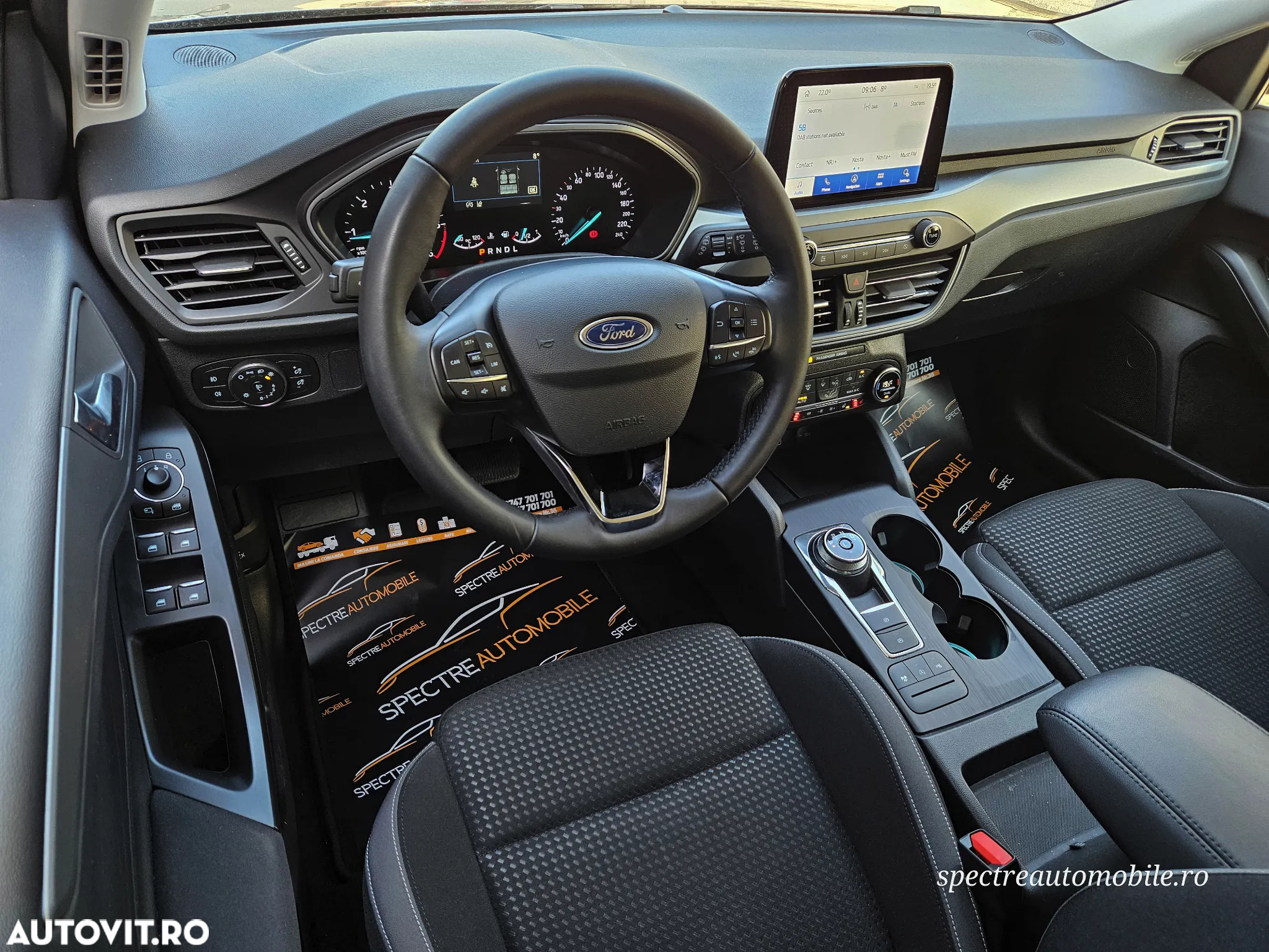 Ford Focus 1.5 EcoBlue Start-Stopp-System Aut. TITANIUM - 14