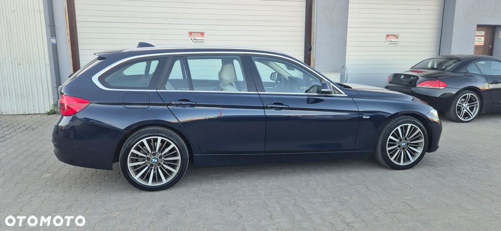 BMW Seria 3 330d Edition Luxury Line Purity - 2