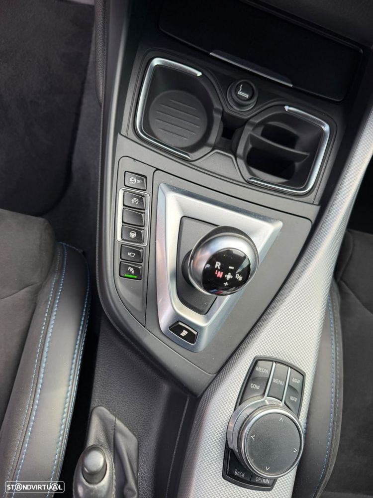 BMW M4 Auto - 25