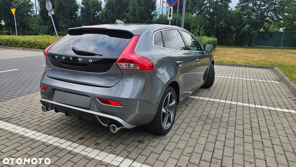 Volvo V40 D2 Geartronic RDesign - 9