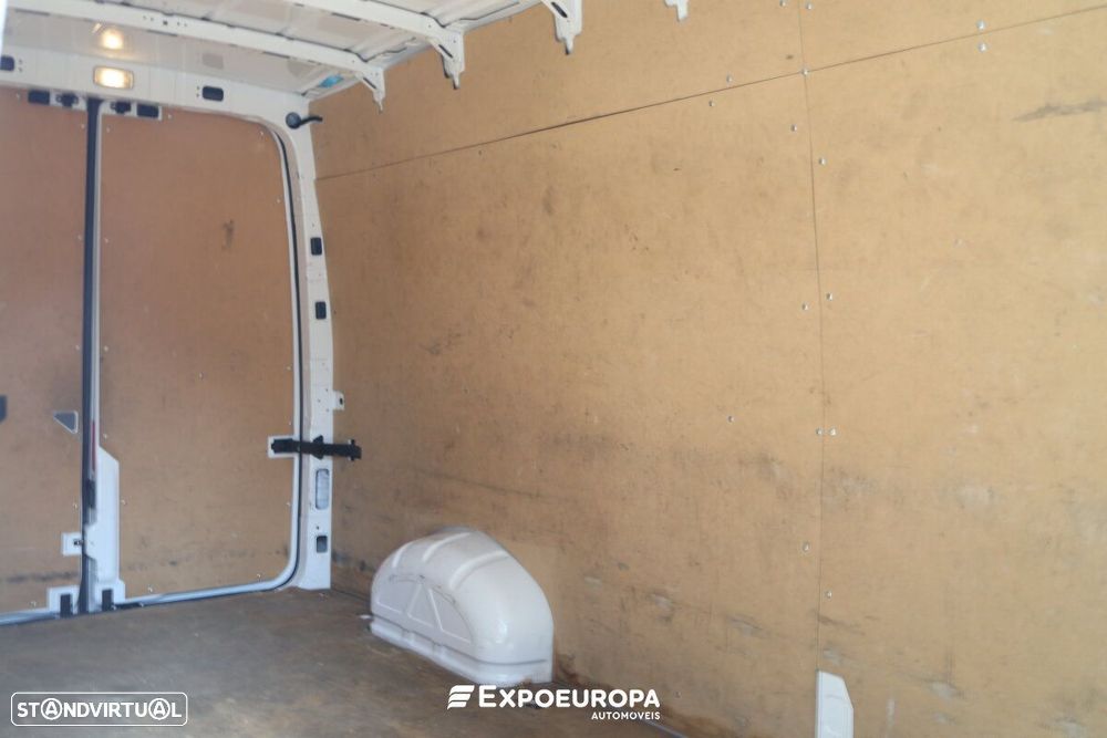 VW Crafter 35 2.0 Tdi L3h2 - 14